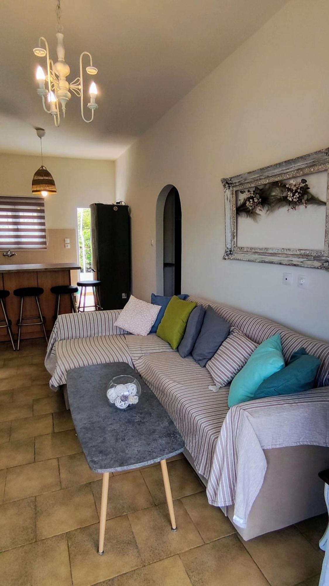 Leodi Place Kipséli Extérieur photo